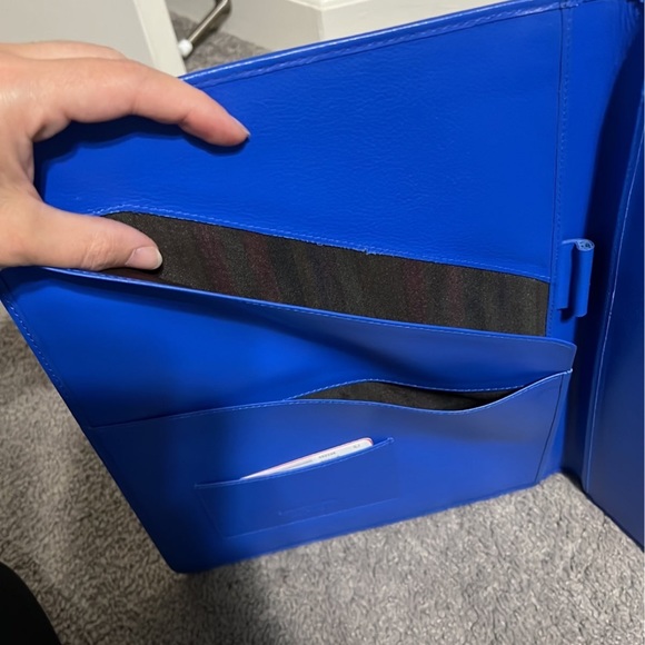 Royce Leather Aristo Padfolio - Picture 7 of 10